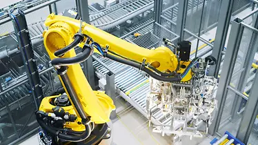 Raklapbontó robot a Schaeffler-nél